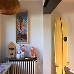 Joyu Surf Shack Bed & Breakfast