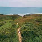 Joyu Surf Shack
