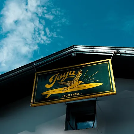 Couette-café Joyu Surf Shack *
