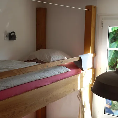 Joyu Surf Shack Couette-café *