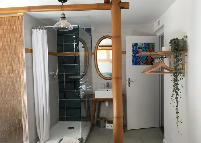 Joyu Surf Shack Bed & Breakfast Bidart