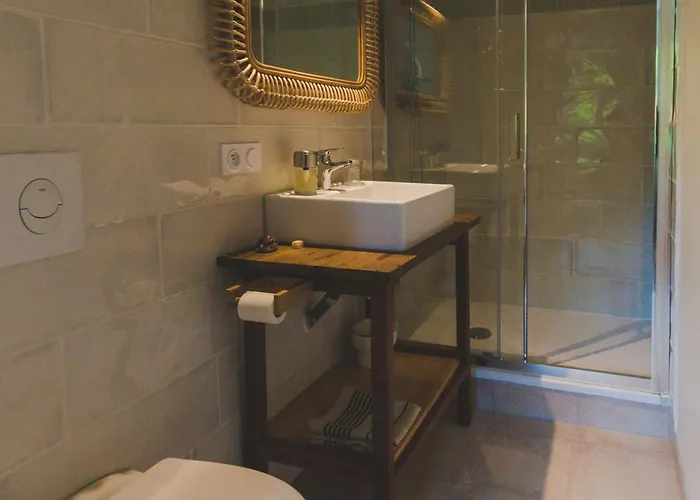 Bed & Breakfast Joyu Surf Shack