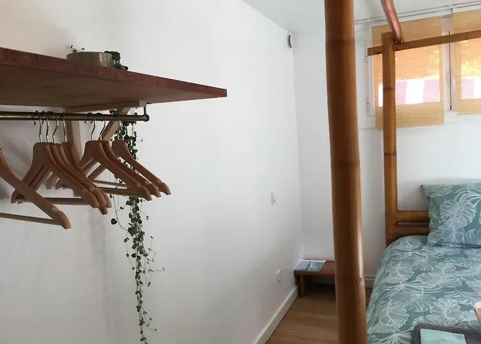 Bed & Breakfast Joyu Surf Shack *