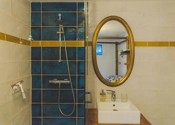 Bed & Breakfast Joyu Surf Shack Bidart