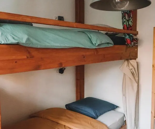 Bed & Breakfast Joyu Surf Shack Bidart